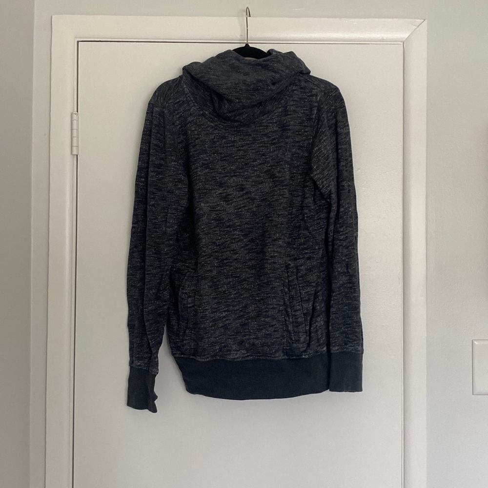 Volcom- Women’s Large Turtleneck Hoodie